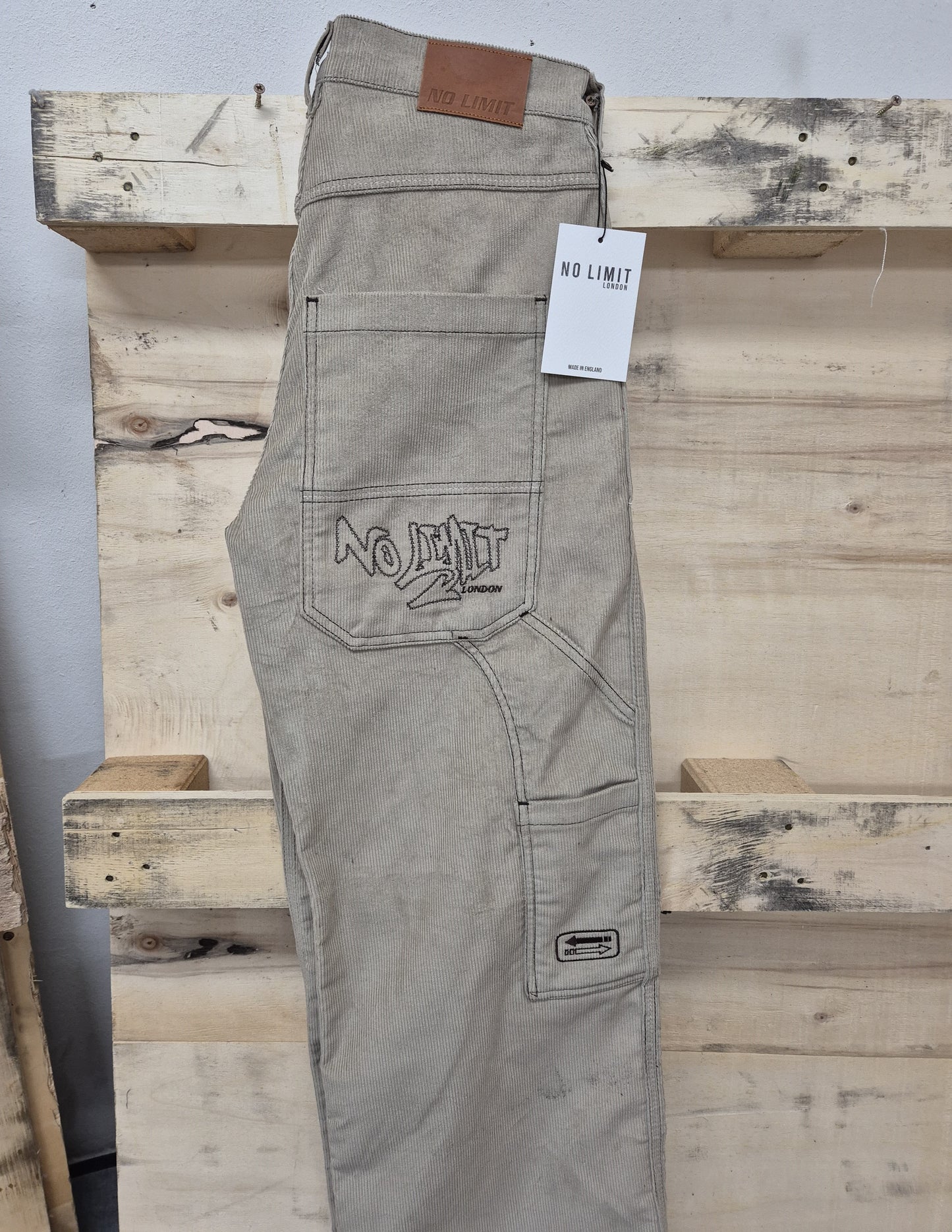 Men's Beige Baggy 24" Wide Leg Baggy Carpenter Cords Jeans No Limit London Embroidered logo - N128