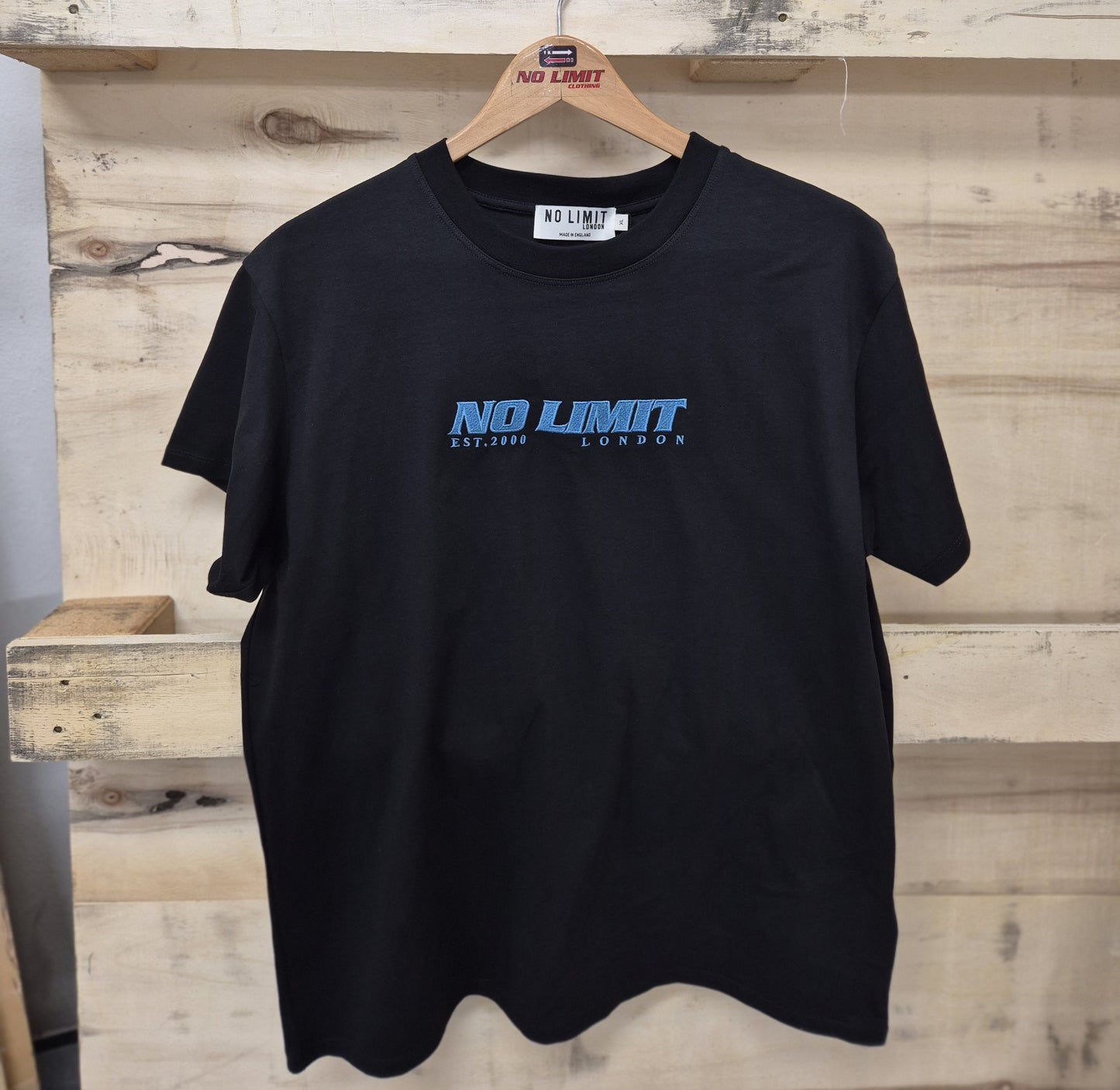 Black Crew Neck Tshirt No Limit Blue Essential Sport Logo tees