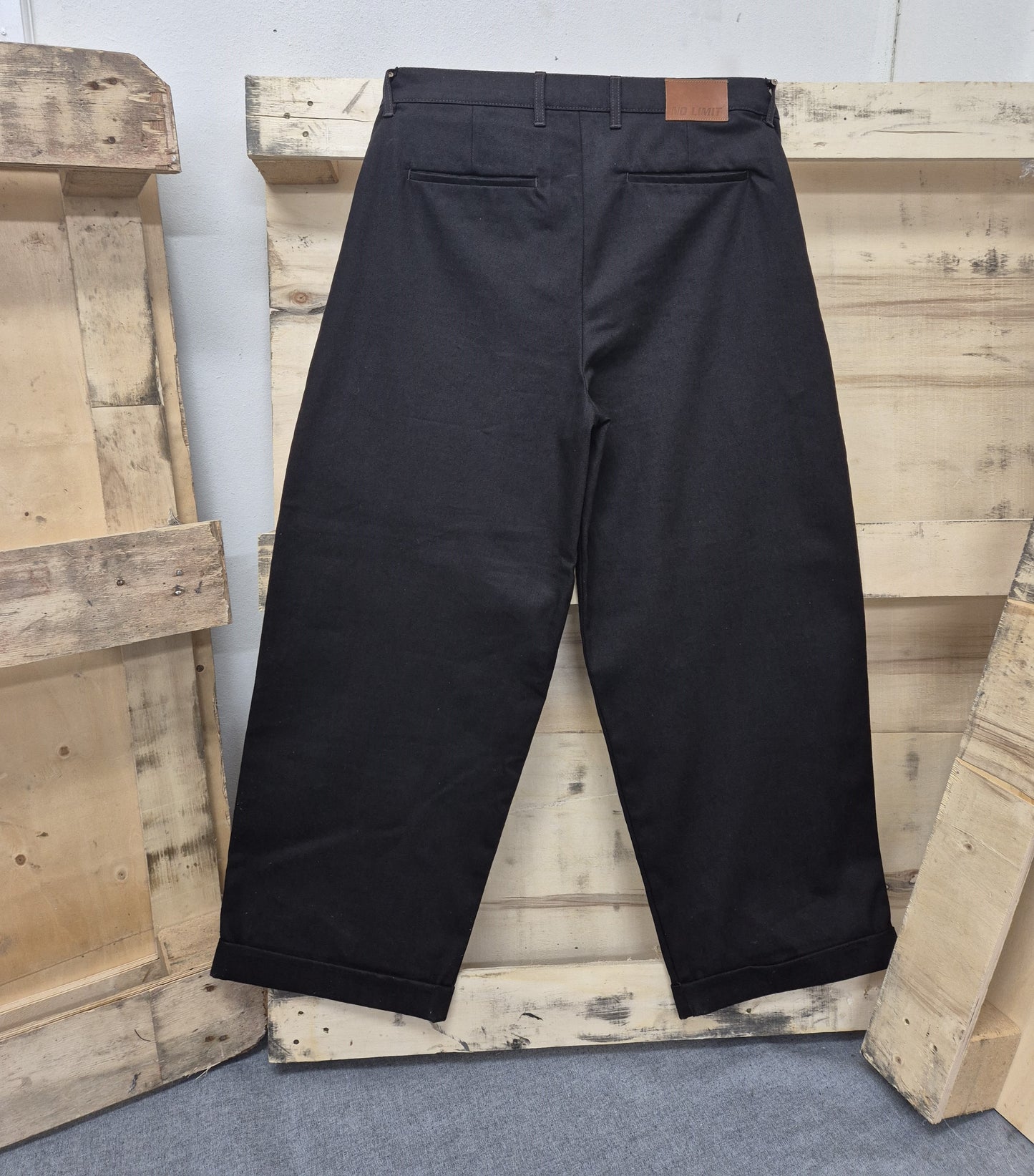 Men's Dark Chocolate Brown Baggy Barrow Jeans -  1015