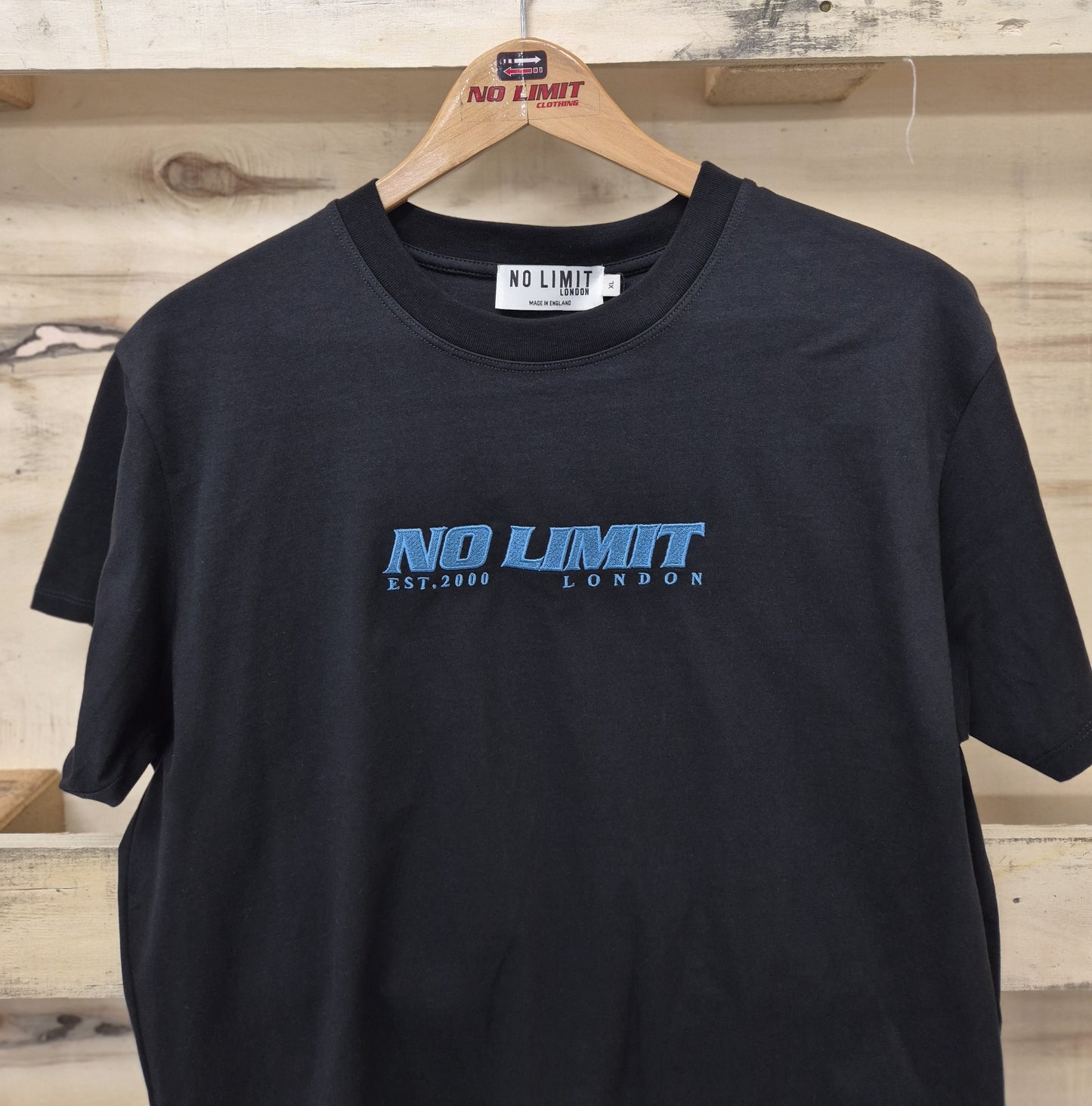 Black Crew Neck Tshirt No Limit Blue Essential Sport Logo tees